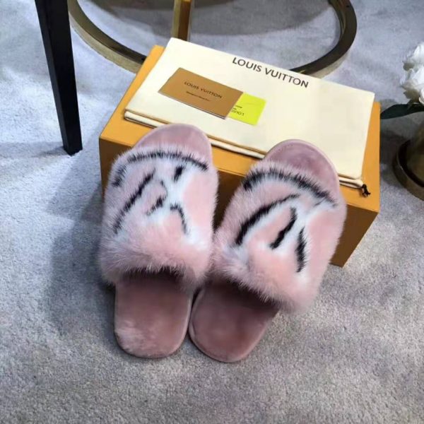 Louis Vuitton LV Women Homey Flat Mule in Mink Fur-Pink (4)