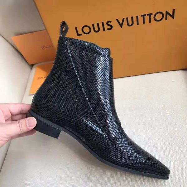 Louis Vuitton LV Women Jumble Flat Ankle Boot in Python and Rubber-Black (5)