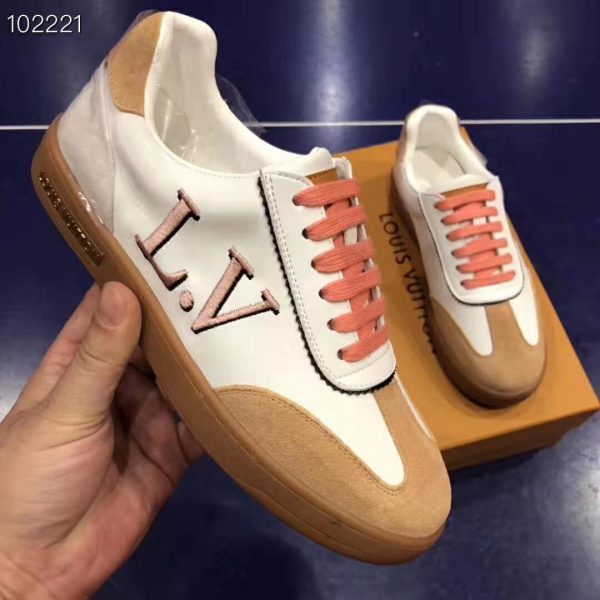 Louis Vuitton LV Women LV Frontrow Sneaker in Calf Leather and Suede Calf Leather-Pink (2)