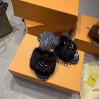 Louis Vuitton LV Women Lock It Mule in Mink and Leather-Black (1)