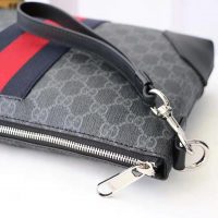 Gucci GG Men GG Black Messenger in BlackGrey GG Supreme Canvas (1)