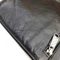 Gucci GG Men Medium Soft Leather Messenger Bag in Soft Black Leather (1)