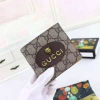 Gucci GG Unisex Neo Vintage GG Supreme Wallet in BeigeEbony GG Supreme Canvas (1)