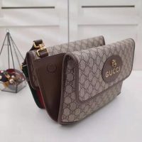 Gucci GG Unisex Neo Vintage Messenger Bag in BeigeEbony GG Supreme Canvas (1)