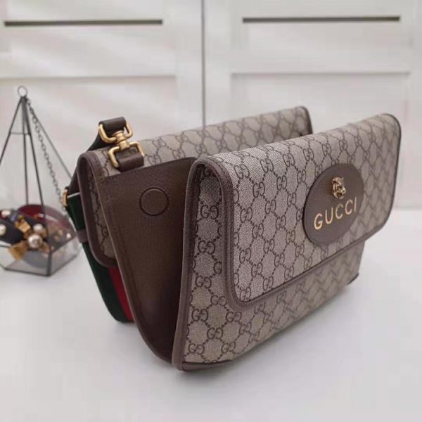 Gucci GG Unisex Neo Vintage Messenger Bag in BeigeEbony GG Supreme Canvas (7)