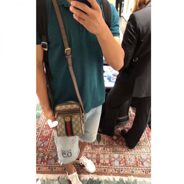 Gucci GG Unisex Ophidia GG Shoulder Bag in BeigeEbony GG Supreme Canvas (4)