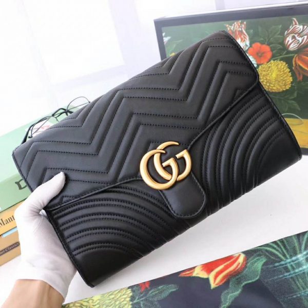 Gucci GG Women GG Marmont Clutch in Black Matelassé Chevron Leather with a Heart (6)