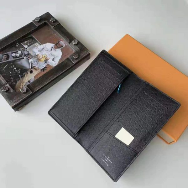 Louis Vuitton LV Unisex Brazza Wallet in Damier Graphite Canvas (5)