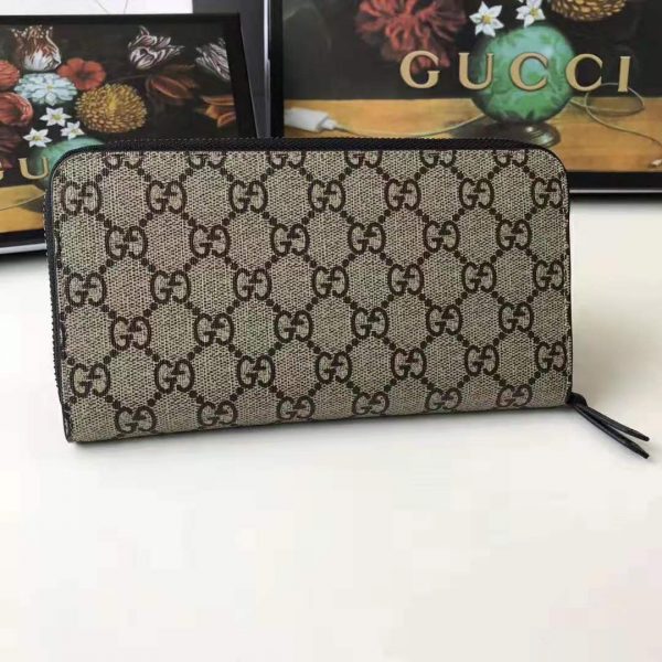 Gucci GG Men Kingsnake Print GG Supreme Zip Around Wallet in BeigeEbony GG Supreme (10)