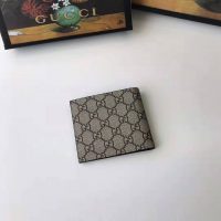 Gucci GG Men Tiger Print GG Supreme Wallet in BeigeEbony GG Supreme (1)