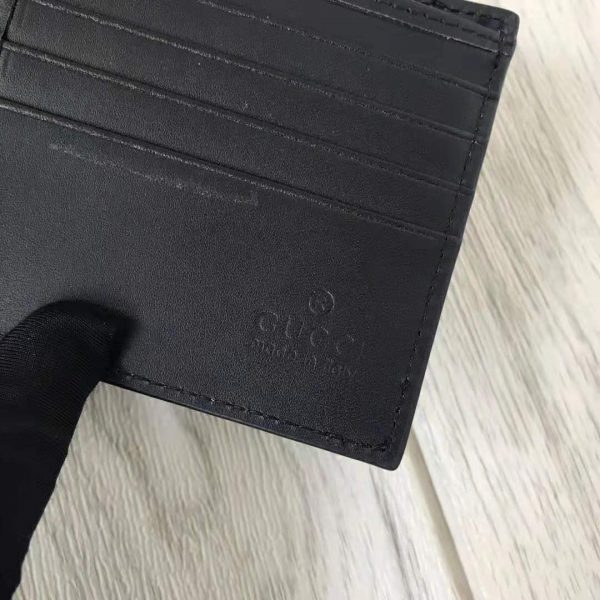 Gucci GG Unisex Leather Mini Wallet with Gucci Logo in Black Leather (4)