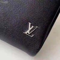 Louis Vuitton LV Men Alex Messenger Bag in Taiga Cowhide Leather-Navy (1)