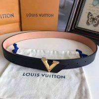 Louis Vuitton LV Unisex Essential V 30mm Belt in Epi Calf Leather-Black (1)