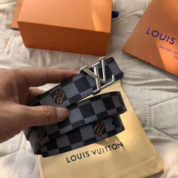 Louis Vuitton LV Unisex LV Initiales 30mm Reversible Belt in Damier Canvas-Grey (4)