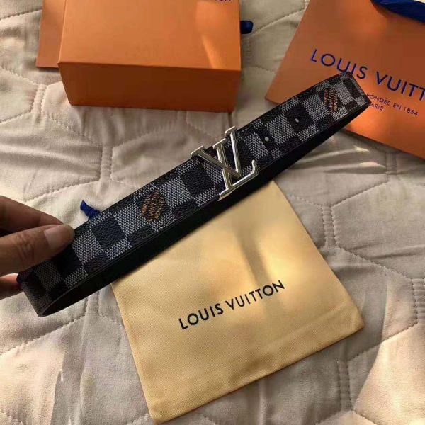 Louis Vuitton LV Unisex LV Initiales 30mm Reversible Belt in Damier Canvas-Grey (6)