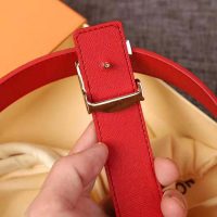 Louis Vuitton LV Unisex LV Initials Buckle 30mm Reversible Belt in Monogram Canvas Leather (1)