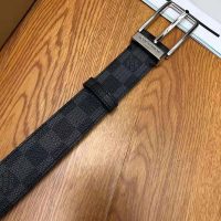 Louis Vuitton LV Unisex LV Pont Neuf 35mm Belt in Damier Canvas-Grey (1)