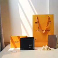Louis Vuitton LV Unisex Multiple Wallet in Taurillon Leather-Black (1)