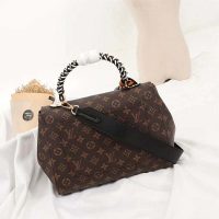 Louis Vuitton LV Women Cluny MM Handbag in Monogram Canvas-Brown (1)