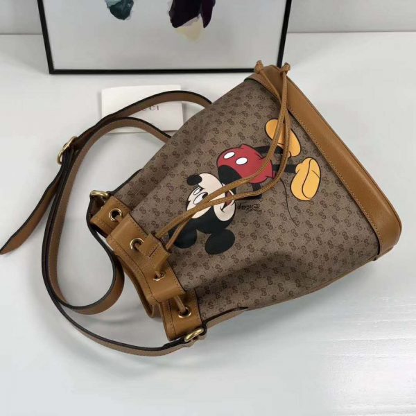 Gucci GG Unisex Disney x Gucci Small Bucket Bag GG Supreme Canvas (2)