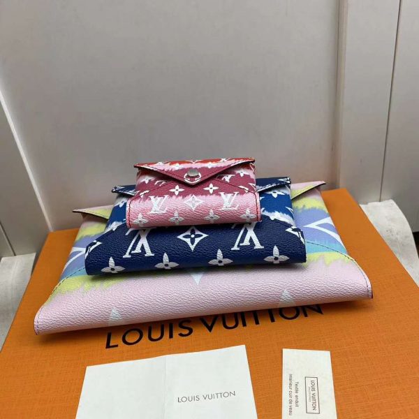 Louis Vuitton LV Women LV Escale Pochette Kirigami Monogram Canvas (6)