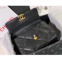 Chanel Women Clutch with Chain in Shiny Lambskin Leather-Black