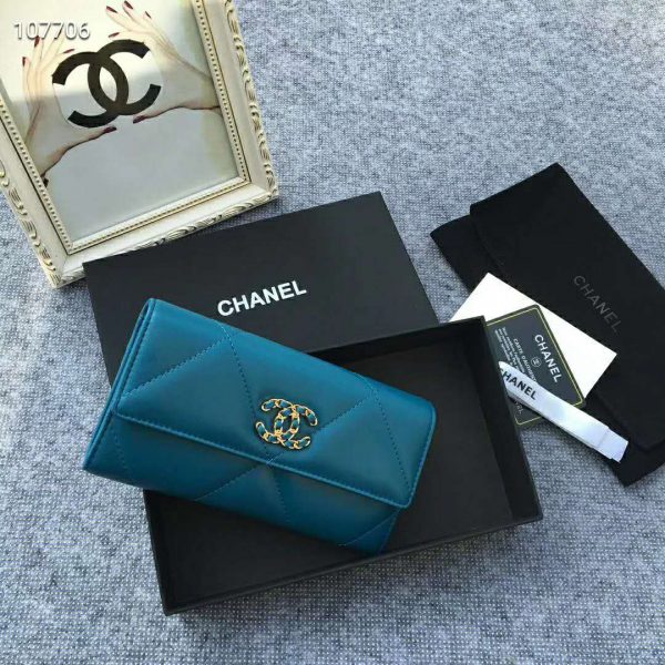 Chanel Women Chanel 19 Flap Wallet Shiny Lambskin Leather-Blue (6)
