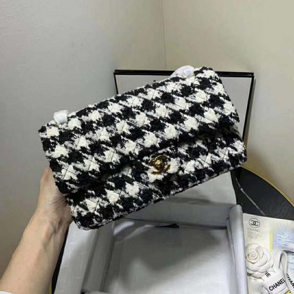 Chanel Women Classic Handbag in Tweed & Gold-Tone Metal-Black (10)