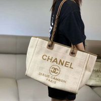 Chanel Women Shopping Bag in Mixed Fibers-Beige