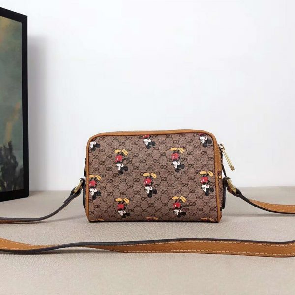 Gucci GG Women Disney x Gucci Shoulder Bag GG Supreme Canvas (1)