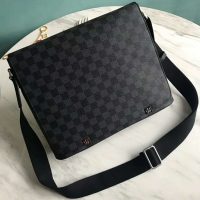 Louis Vuitton LV Men District GM Bag Damier Ebene Canvas