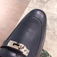 Hermes Women Oz Mule Goatskin “Brides De Gala Shadow”-Navy