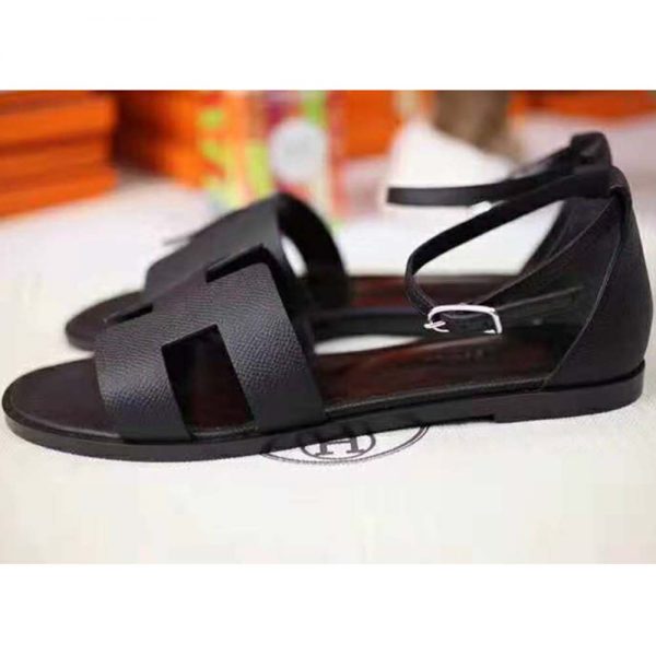 Hermes Women Santorini Sandal in Epsom Calfskin-Black (7)