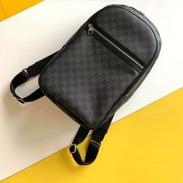 Louis Vuitton LV Men Michael Backpack Damier Graphite Canvas-Grey (2)