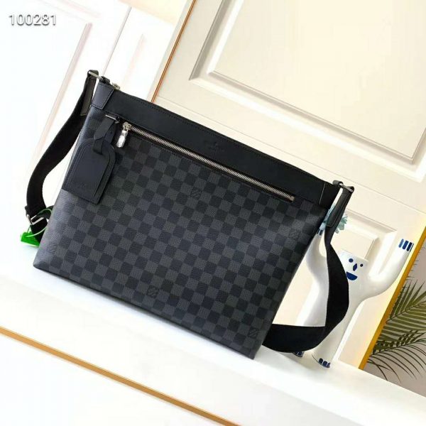 Louis Vuitton LV Men Mick MM Bag Damier Ebene Canvas (1)