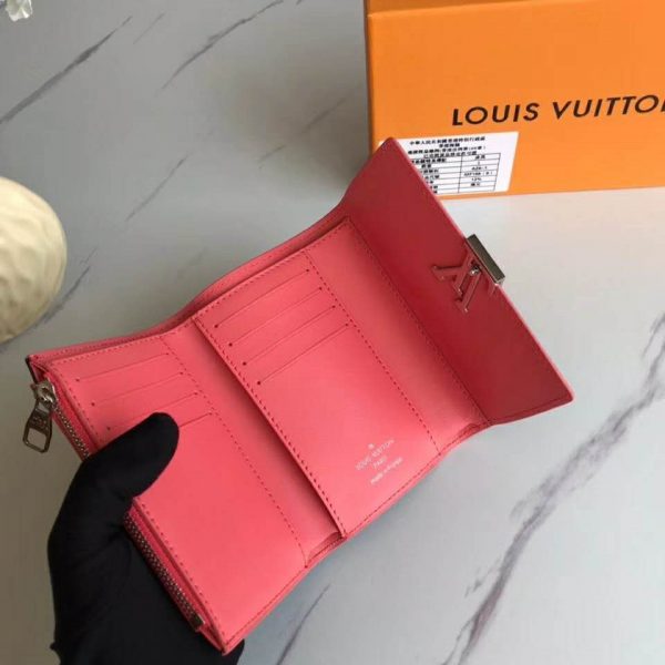 Louis Vuitton LV Women Capucines Compact Wallet Taurillon Leather-Pink (10)