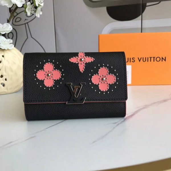 Louis Vuitton LV Women Capucines Compact Wallet Taurillon Leather-Pink (2)