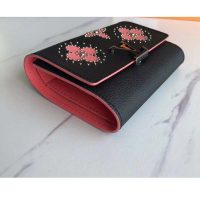 Louis Vuitton LV Women Capucines Compact Wallet Taurillon Leather-Pink