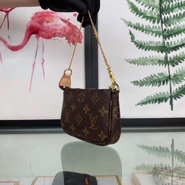Louis Vuitton LV Women Mini Pochette Accessoires in Monogram Canvas (5)