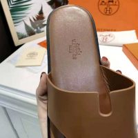 Hermes Unisex Izmir Sandal in Calfskin with Iconic “H”-Brown