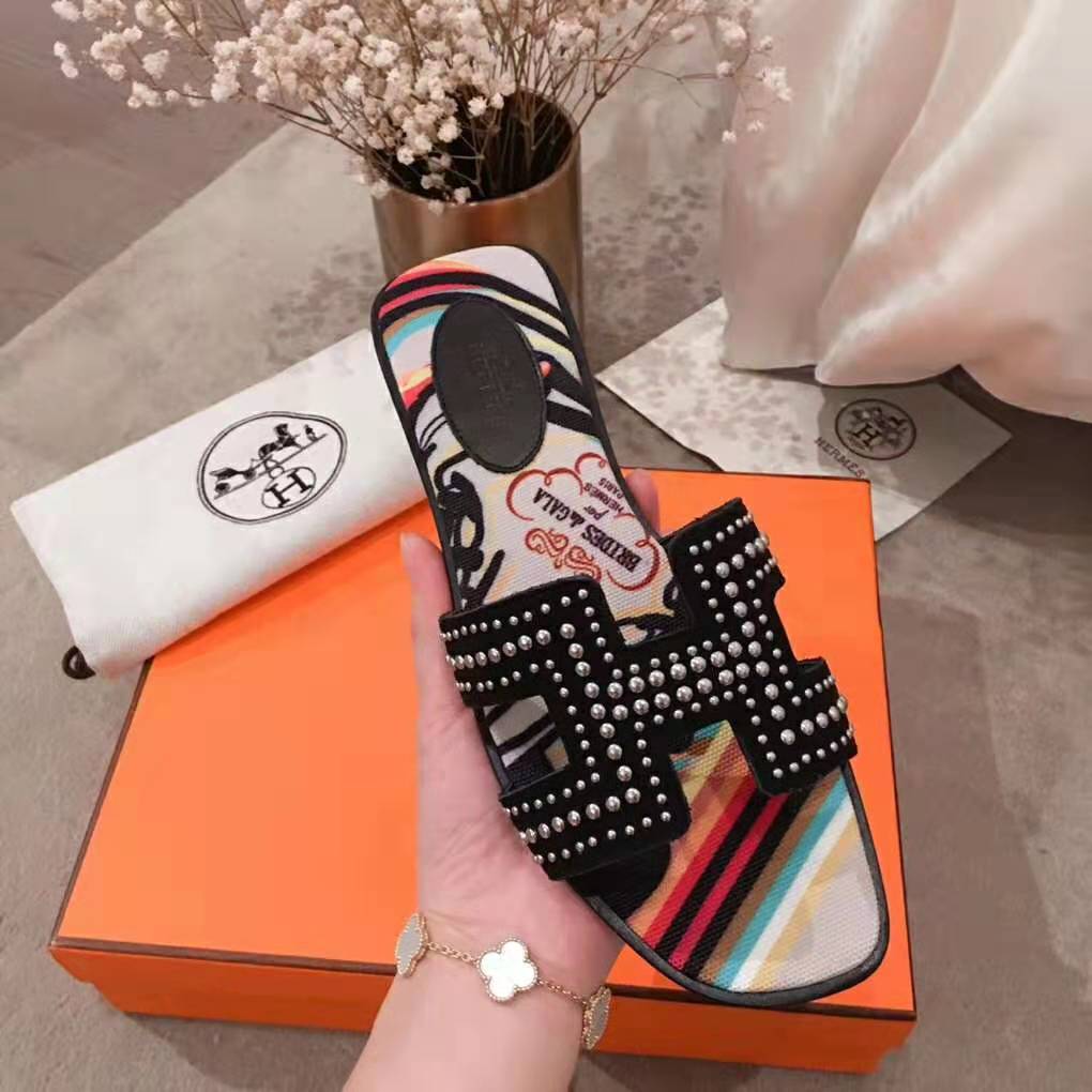 Hermes Quality Dupe Women Oran Sandal Suede Goatskin Palladium Plated Studs Iconic "H" - Image 6