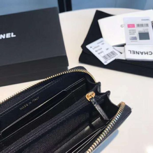 Chanel Women Chanel 19 Zipped Wallet in Lambskin Leather-Navy (10)