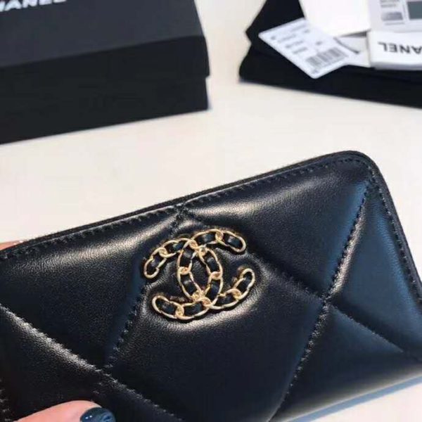 Chanel Women Chanel 19 Zipped Wallet in Lambskin Leather-Navy (11)