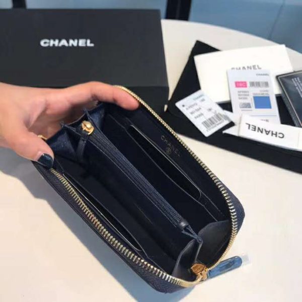 Chanel Women Chanel 19 Zipped Wallet in Lambskin Leather-Navy (8)
