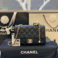 Chanel Women Flap Bag Lambskin & Gold-Tone Metal-Black