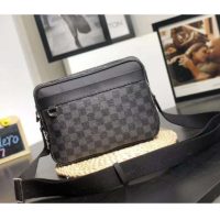 Louis Vuitton LV Men Trocadero Messenger Bag Damier Graphite Canvas