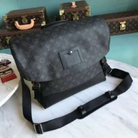 Louis Vuitton LV Unisex Messenger MM Voyager Monogram Eclipse Canvas