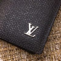 Louis Vuitton LV Unisex Pocket Organizer Taiga Cowhide Leather-Black