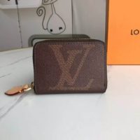 Louis Vuitton LV Unisex Zippy Coin Purse Giant Monogram Coated Canvas