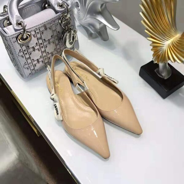 dior_women_j_adior_patent_calfskin_ballet_pump_in_1cm_heel-sandy_1_